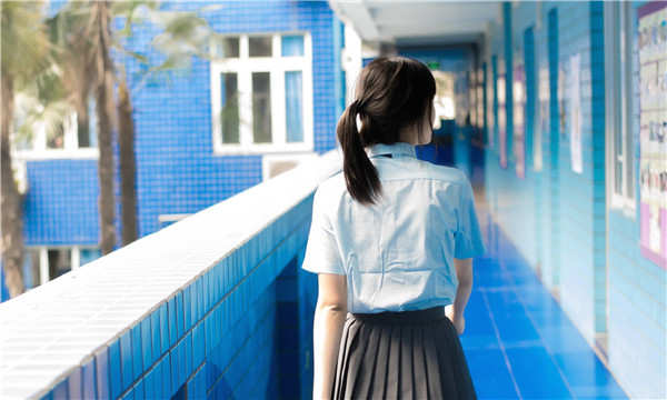 九真镇如何找到一个可以帮助我生孩子的女人？